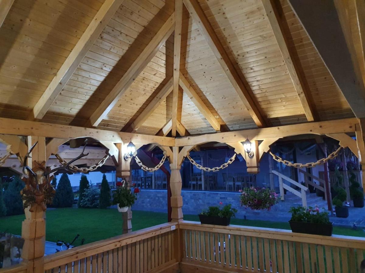 Casa Alexandru - Locul In Care Te Simti Acasa Hotel Вишеу де Жос Екстериор снимка