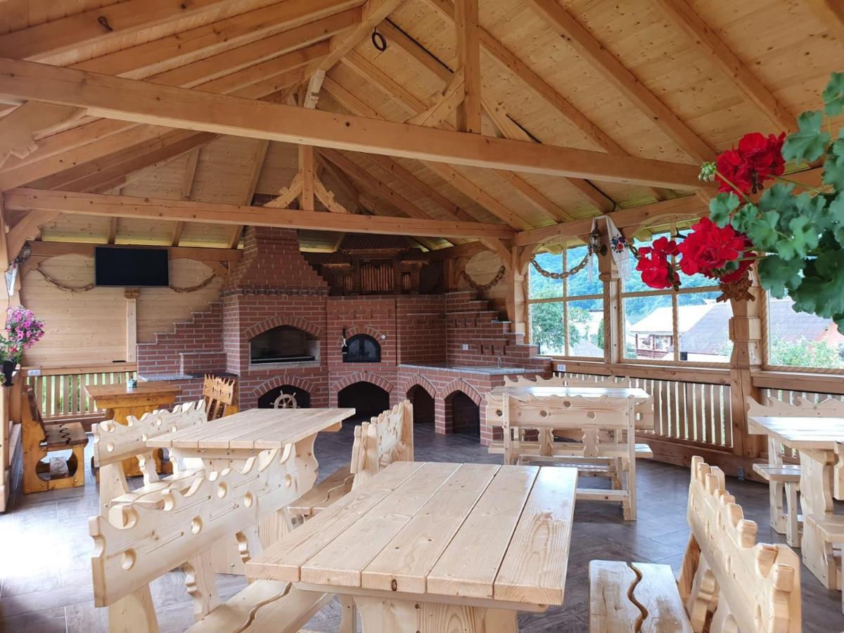 Casa Alexandru - Locul In Care Te Simti Acasa Hotel Вишеу де Жос Екстериор снимка